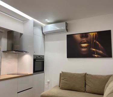 Kodrra Apartment | Seaway Stay Apartment