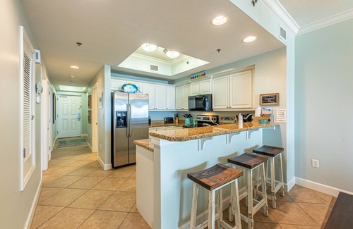 Gulf Shores Condo | Seawind 403: Updated, child friendly Beachfront, Best location in Gulf Shores