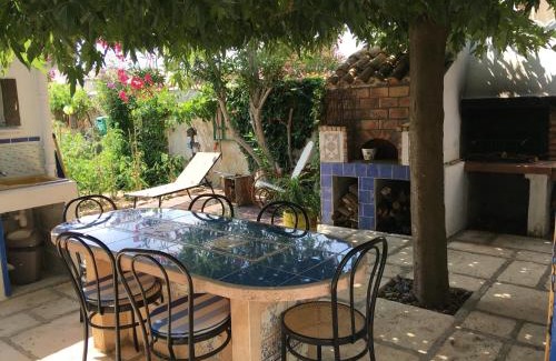 Saint-Laurent-d'Aigouze Bed & Breakfast | Seb&Laeti Guesthouse