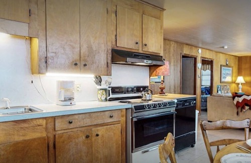 South Casco Cottage | Sebago Lake Waterfront Cottage With Sandy Beach & Boat Dock