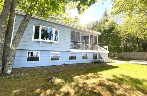 South Casco House | Sebago Lake Waterfront Rental Papoose Island