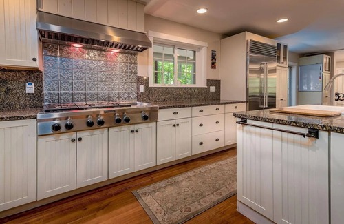 Standish House | Sebago Lakefront Family Retreat on Frye Island
