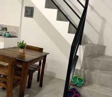 Dasmarinas Apartment | Sebastian’s Crib F