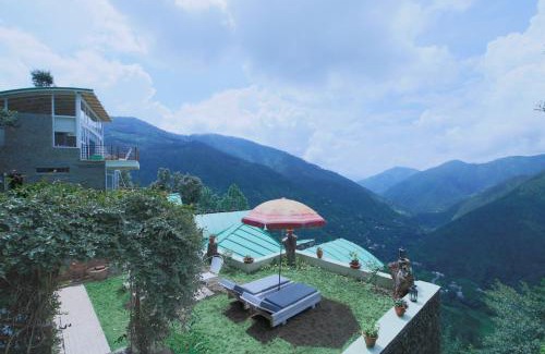 Ramgarh Resort | Seclude Ramgarh Cliff's edge