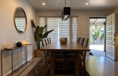 Inglewood House | Secluded 2BR 2BA Unit near Beach & DTLA