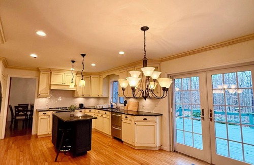Galloway House | Secluded 3-Acre Retreat – Private King Suite, Full Kitchen, Near Atlantic City!