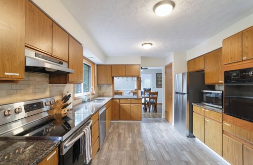 Long Pond House | Secluded 5BR Home Near Lakes, Hikes & Water Parks with a Hot Tub & Games