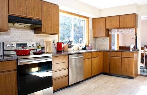 Long Pond House | Secluded 5BR Home Near Lakes, Hikes & Water Parks with a Hot Tub & Games