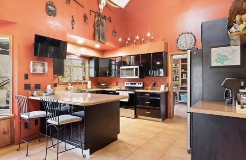 Octavia House | Secluded and Spacious in Southeast Oklahoma