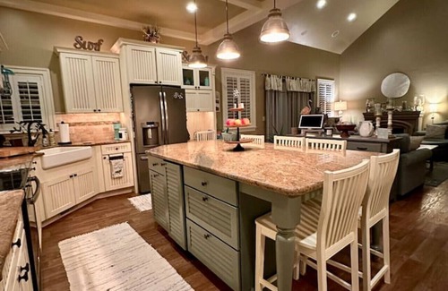 Town Bank House | Secluded bayside retreat w/pool