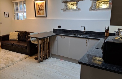 Coalpit Heath House | Secluded - Beautiful stable conversion in a great location - Gilliflower