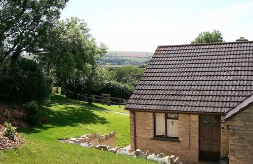 Church Knowle House | Secluded Bungalow Annexe With Garden And Spectacular Views