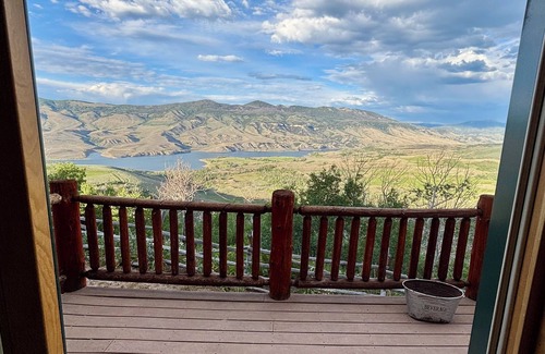 Heeney Cabin | Secluded Cabin above Cataract Lake and Green Mountain Reservoir