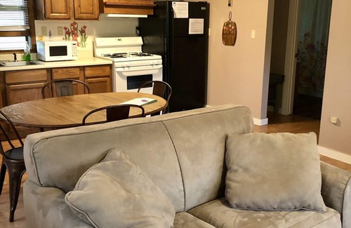 Hot Springs Cabin | Secluded cabin by lake, pet friendly, quiet