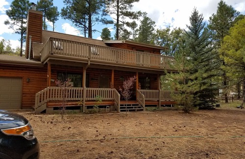 Timberland Acres Cabin | SECLUDED! Cabin @ JUNIPER RIDGE - WIFI/DOG FRIENDLY