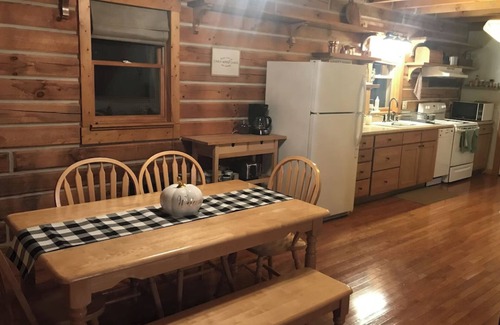 Birdseye Cabin | Secluded cabin with hot tub, fire pit near Patoka Lake, marina and winery