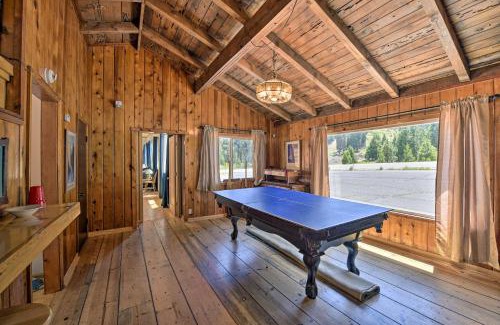 Arnold House | Secluded Camp Connell Home with Deck and Fireplace!
