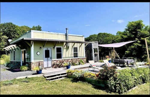 Freehold Cabin | Secluded Catskills cabin on a private road.