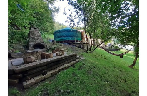 Blakeney Cabin | Secluded & Cosy Yurt in the Forest of Dean