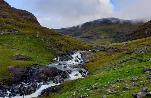 Lauragh House | Secluded cottage nestled in the Beara Peninsula