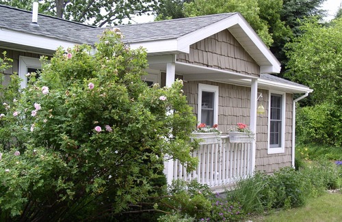 Northport House | Secluded Cottage on Bass Lake in Beautiful Leelanau County