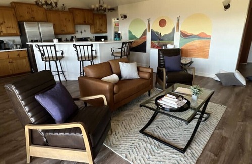Ranchita House | Secluded Country Hot Tub Home with Amazing Views