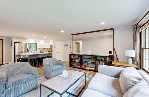 Readfield House | Secluded escape with three beaches, lake access, grill & fast WiFi - dogs OK
