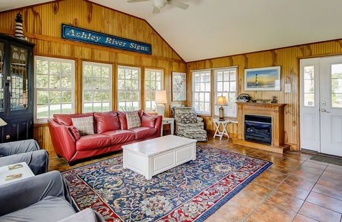 Folly Beach House | Secluded getaway with easy beach access, stunning views, grill, AC & free WiFi