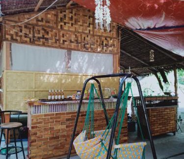 Luna Other | SECLUDED GLAMPING YOGA SAMADHI fan 2 kubos 8 pax