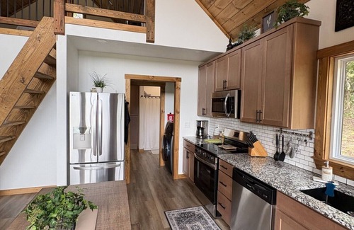 Harrison Cabin | Secluded Hilltop Cabin with Views, Private Hot Tub on Covered Deck & Fall Colors