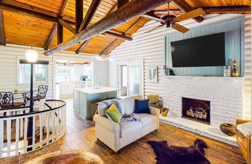 Bryson City House | Secluded home with private hot tub, foosball, 2 fireplaces, grill, & cornhole