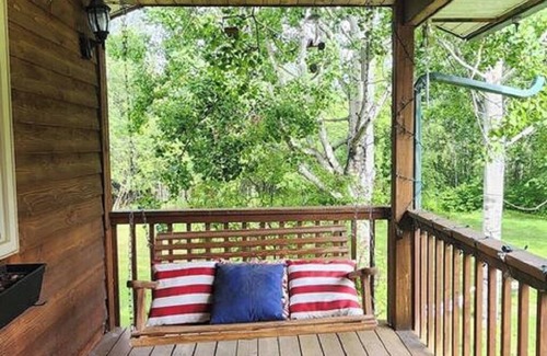 Kasilof House | Secluded Kasilof Riverfront Retreat with Hot Tub