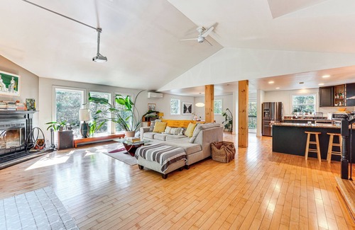 Kerhonkson House | Secluded Kerhonkson Home w/Fire Pit, Near Hiking!