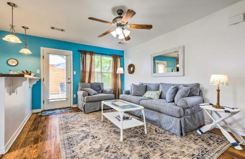 Waveland House | Secluded La Mer Cottage Less Than 1 Mi to Beach!
