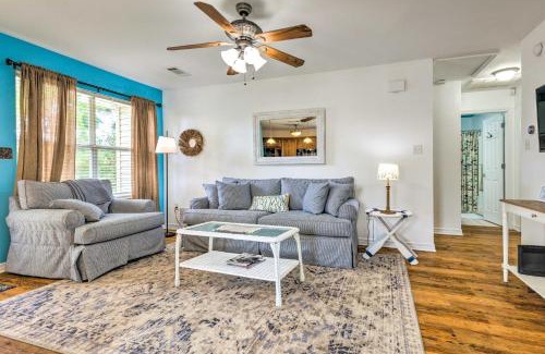 Waveland House | Secluded La Mer Cottage Less Than 1 Mi to Beach!
