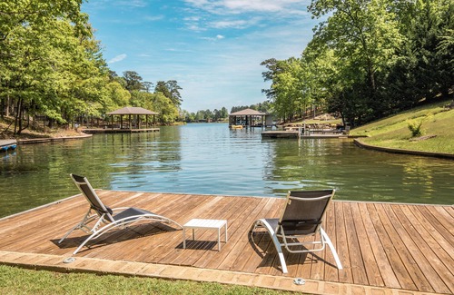 Dadeville House | Secluded Lake Home