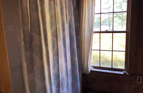 Bremen Cottage | Secluded Lakefront Cottage on 5 acres. Very private, family friendly.