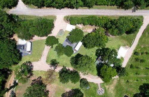 Montgomery House | Secluded Luxury Wagon with Pond, King Bed, Full Bath, Patio