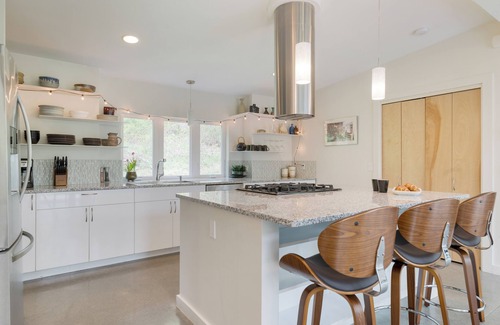Housatonic House | Secluded + Modern | Enclosed Patio, Forest Views | Woodland Zen by AvantStay