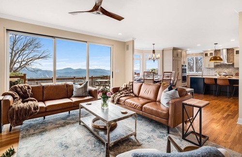 Skyland House | Secluded Mountaintop Luxury Estate-Spectacular Views-Fire Pit-Jacuzzi-Ping Pong