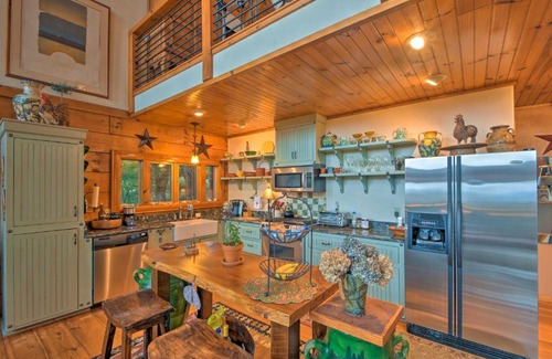 Robbinsville House | Secluded Nantahala Forest Refuge with Mountain Views
