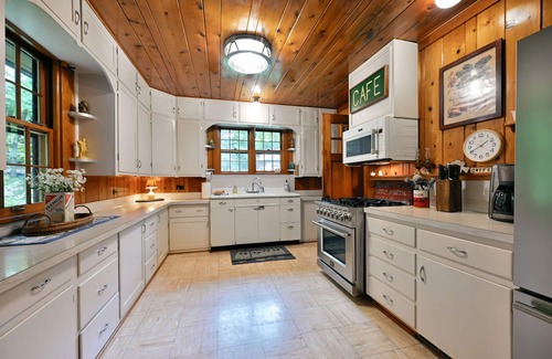 Hayward Cabin | Secluded Nostalgic Lodge, Room for All, Sandy Shore,Teal Lake Hayward, WI