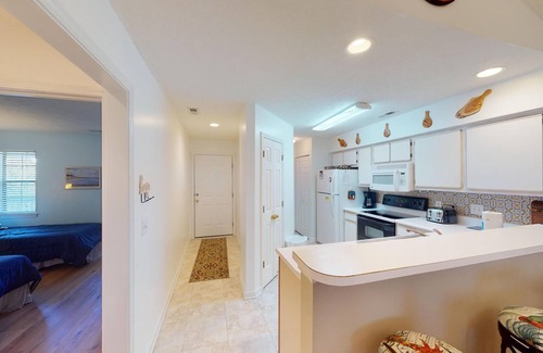 Pawleys Island Villa | Secluded Paradise Serene 2BR Golf Course Views
