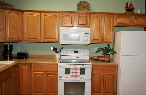 Townsend Cabin | Secluded, peaceful Coastal Log Cabin with hot tub.