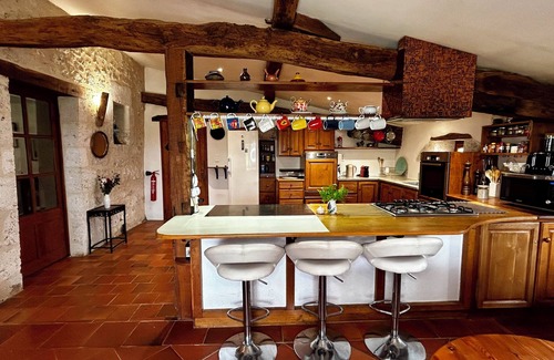 Monbazillac Other | Secluded Perigordine Farmhouse in Monbazillac, Near Bergerac. Large Heated Pool.