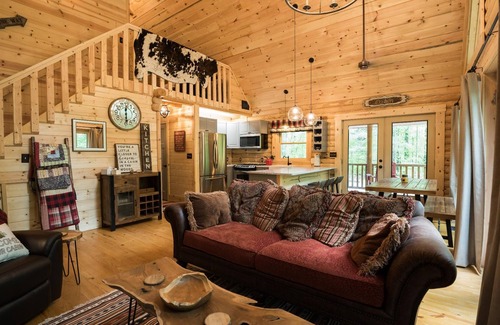 Morgantown Cabin | Secluded, pet-friendly, new log cabin.