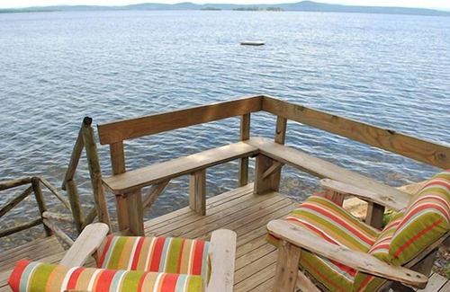 South Hero Cottage | Secluded & Private Lakefront Cottage–Awesome Views–Peace & Quiet