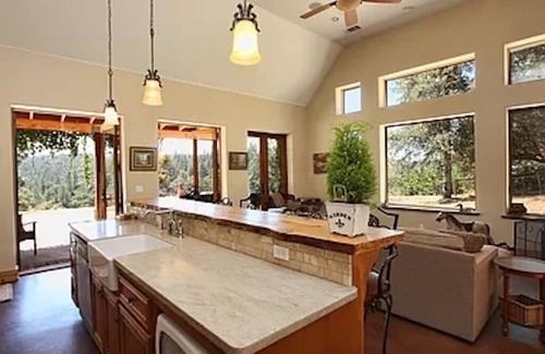 Shenandoah Valley House | Secluded Private Ranch in the Shenandoah Valley