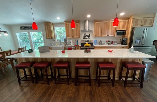 Thurston Other | Secluded property on 14 forested acres, 18 minutes to U of O