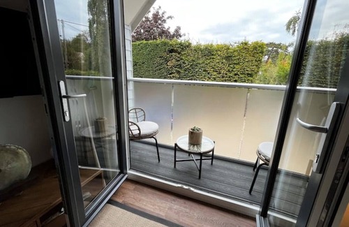 West Mersea Apartment | Secluded Retreat - in the heart of the Anchorage